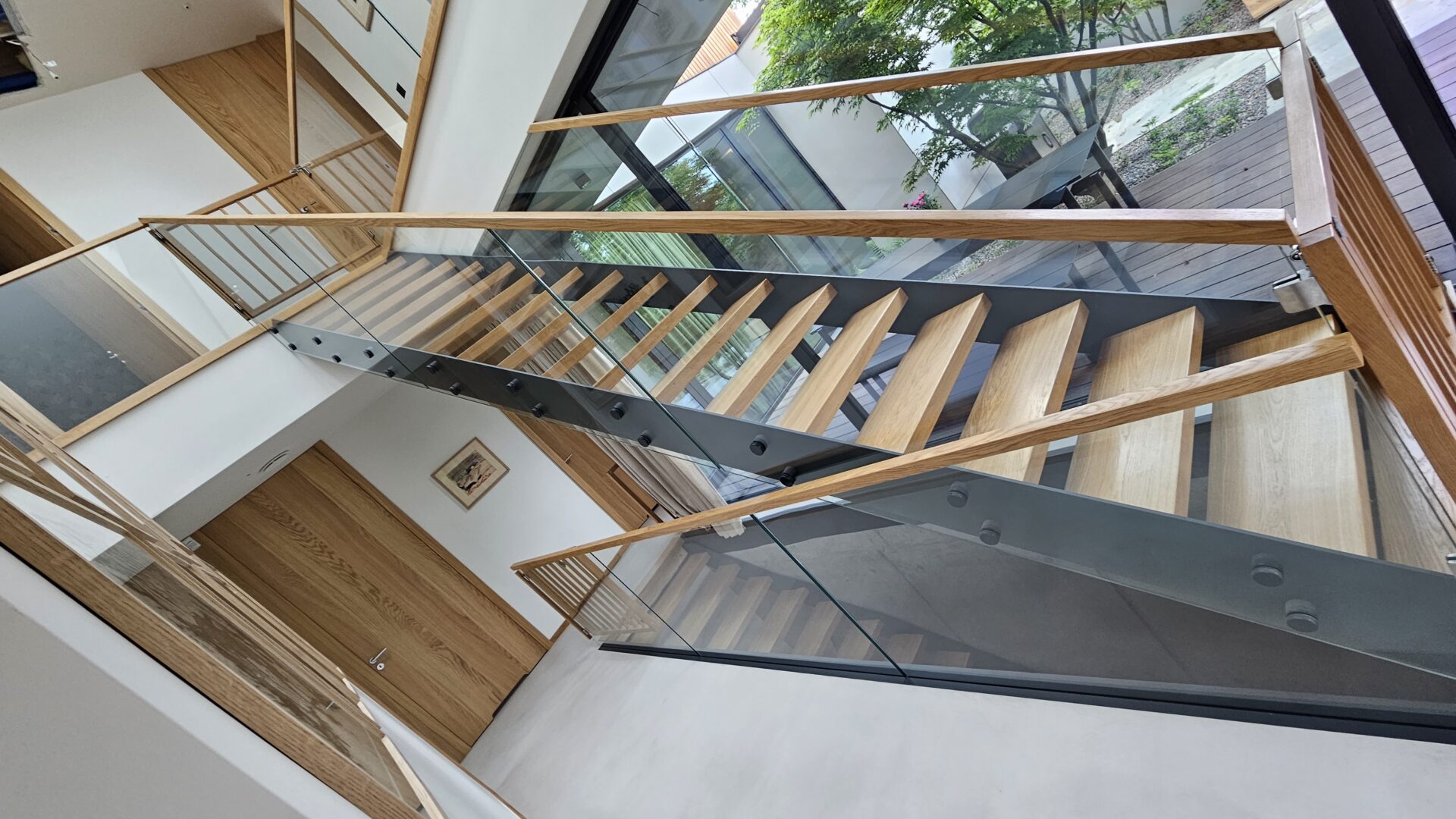 Schody wolnostojące - nasze realizacje